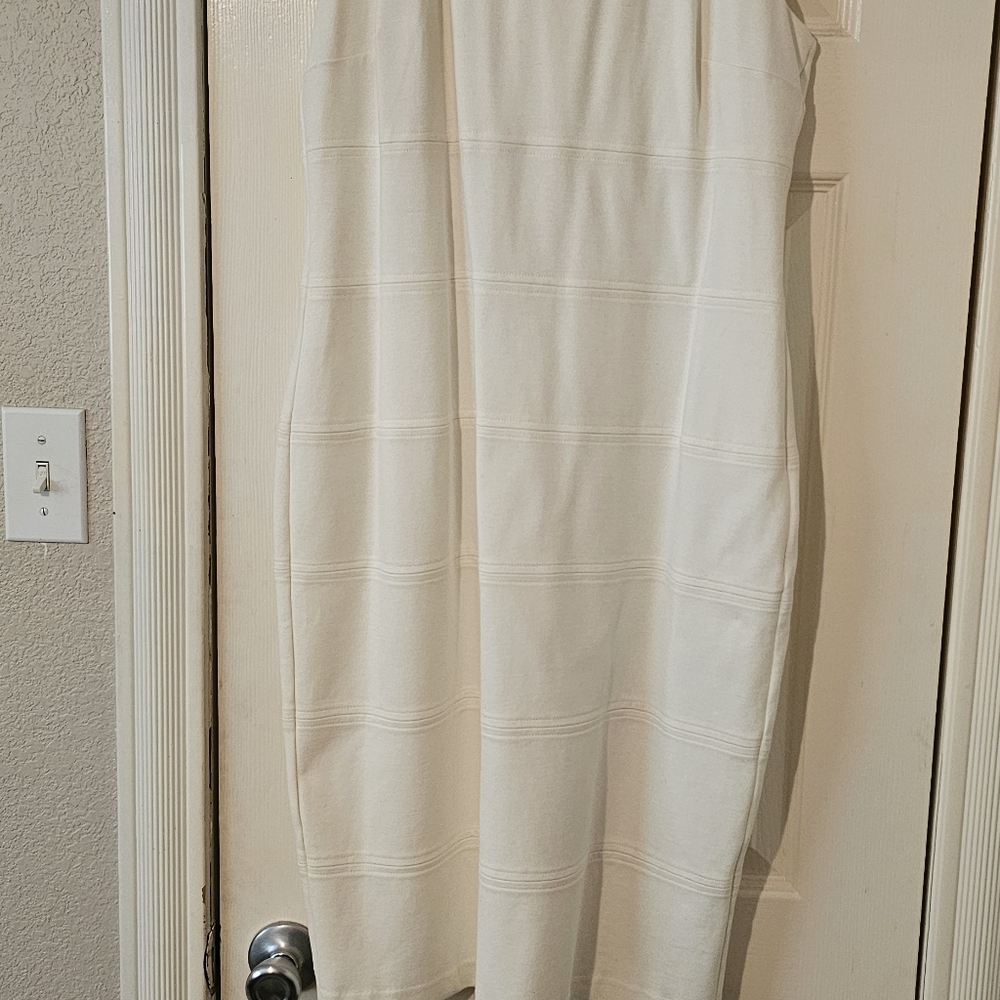 Cream colored dress. White House Black Market. Size 14